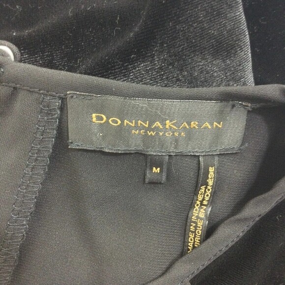 Donna Karan Blouse Short Sleeve Crew Neck Buttons Velvet Blouse Top Black Medium - Picture 6 of 10
